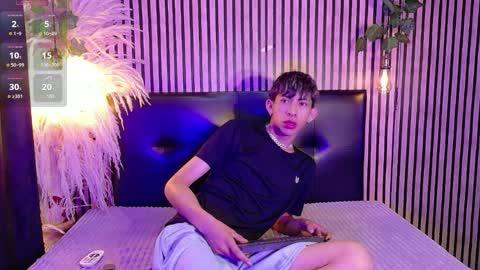 Snapshot of ayano_aishi18 chatting on 04/01/26, 01:01 Ayano Aishi online show from 04/01/26, 01:01