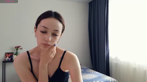 Hailey Wellington online show from 08/10/26, 03:54