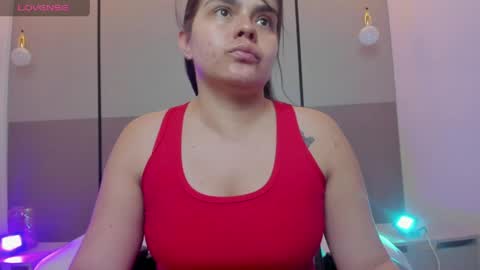 Snapshot of ayla13_ chatting on 04/05/26, 05:32 Alyda Jaramillo online show from 04/05/26, 05:32