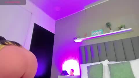 Snapshot of ayla13_ chatting on 07/21/26, 03:58 Alyda Jaramillo online show from 07/21/26, 03:58