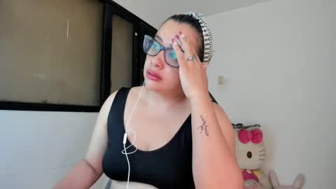 Snapshot of aylaislem chatting on 02/19/25, 04:34 SandyMODELINDEPENDIENT online show from 02/19/25, 04:34