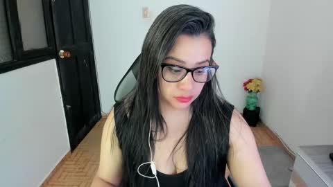 Snapshot of aylaislem chatting on 03/04/25, 07:41 SandyMODELINDEPENDIENT online show from 03/04/25, 07:41