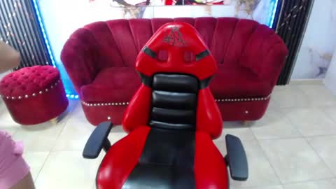 aylanny_m online show from 06/16/26, 03:47