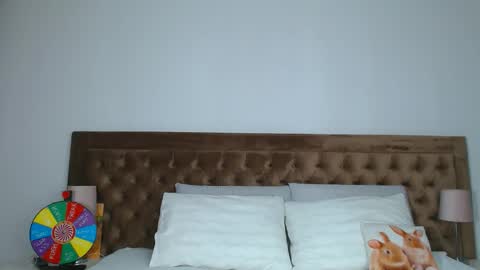 Aylin online show from 10/20/25, 01:50