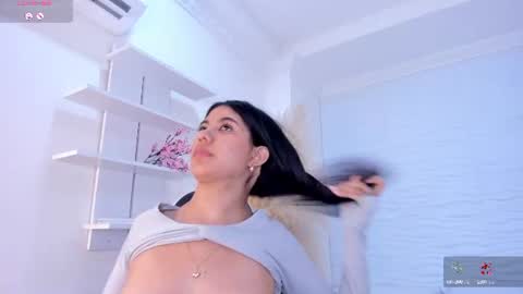Snapshot of aylinlove_ chatting on 07/16/26, 11:49 aylinlove_ online show from 07/16/26, 11:49