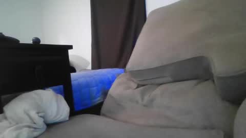 Snapshot of ayr129 chatting on 10/25/25, 04:31 ayr129 online show from 10/25/25, 04:31