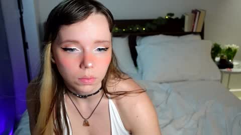 Snapshot of ayralust chatting on 01/19/25, 10:17 Ayra Lust online show from 01/19/25, 10:17