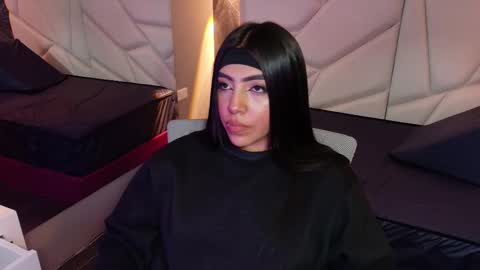 Aysel online show from 10/05/25, 09:24