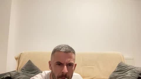 Snapshot of aysha1214 chatting on 01/10/26, 01:18 HotwifeAysha online show from 01/10/26, 01:18