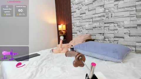 Snapshot of aysha_miller19 chatting on 03/14/26, 09:53 AYSHA online show from 03/14/26, 09:53