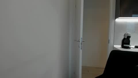 Ayumi online show from 02/11/25, 06:30