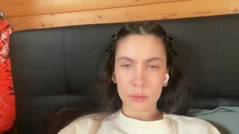  angel  ayya  online show from 03/04/25, 07:51