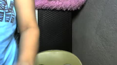 Snapshot of ayzai chatting on 12/06/24, 03:44 I am Zai online show from 12/06/24, 03:44