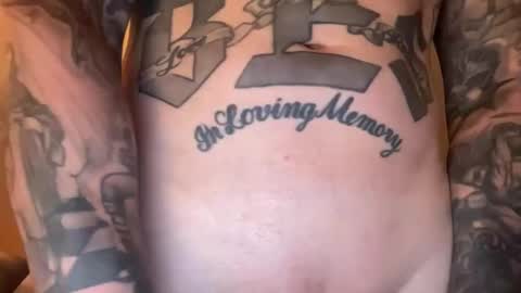 Snapshot of az_tatts chatting on 02/01/26, 01:37 az_tatts online show from 02/01/26, 01:37