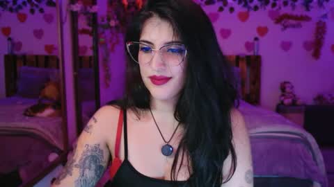 Snapshot of azaharnoor chatting on 03/27/26, 02:06 Azahar online show from 03/27/26, 02:06