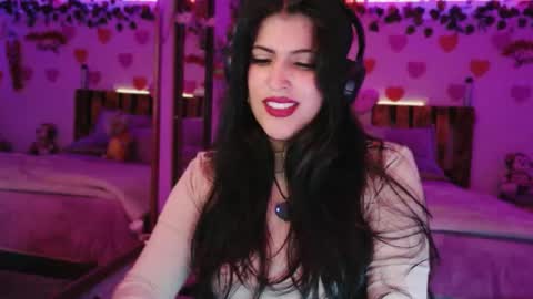Snapshot of azaharnoor chatting on 04/17/26, 01:08 Azahar online show from 04/17/26, 01:08