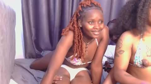 Azalea online show from 03/11/26, 05:57