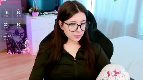 Snapshot of azaliya_haze chatting on 05/03/26, 07:36 Azaliya online show from 05/03/26, 07:36