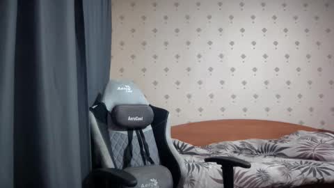 azazelmax online show from 10/03/25, 07:00