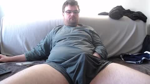 Snapshot of azer912 chatting on 02/07/26, 08:07 Azer online show from 02/07/26, 08:07