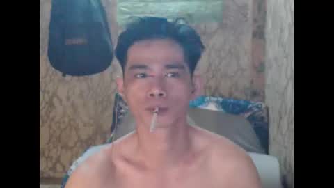 Snapshot of azn_philip chatting on 12/03/25, 06:06 Philip online show from 12/03/25, 06:06
