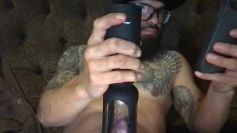 aztecwarrior10 online show from 11/04/25, 06:18