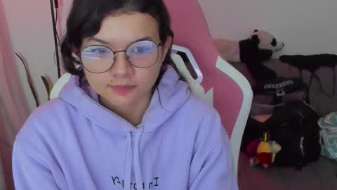 Azu  online show from 03/19/26, 12:58