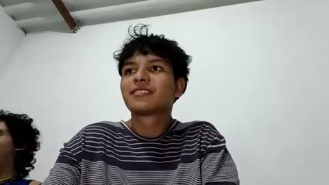 Snapshot of azul_quin chatting on 08/10/26, 01:20 azul_quin online show from 08/10/26, 01:20