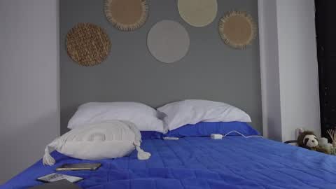 Azulperez online show from 04/15/26, 07:58