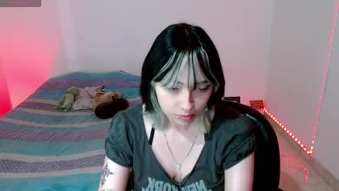 Alisson online show from 05/18/26, 02:18