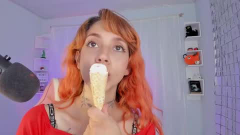 azumi saan online show from 02/16/25, 10:21