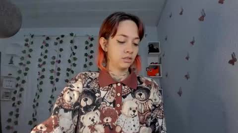 azumi saan online show from 09/19/25, 03:19