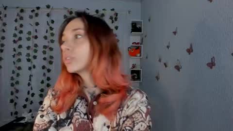 azumi saan online show from 10/30/25, 03:19