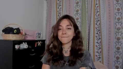 azumi saan online show from 05/13/26, 02:53