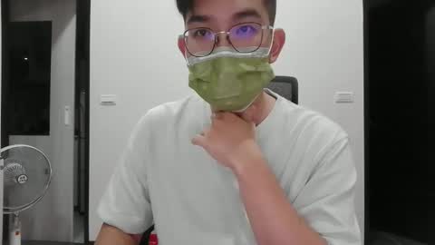 Snapshot of azuresea48 chatting on 10/07/25, 10:34 azuresea48 online show from 10/07/25, 10:34