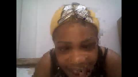 Snapshot of azurha chatting on 05/25/26, 12:22 azurha online show from 05/25/26, 12:22
