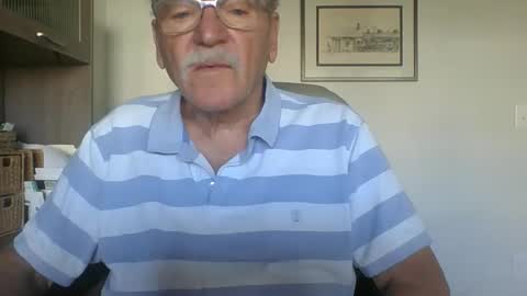 azwinter1005 online show from 11/18/25, 06:56