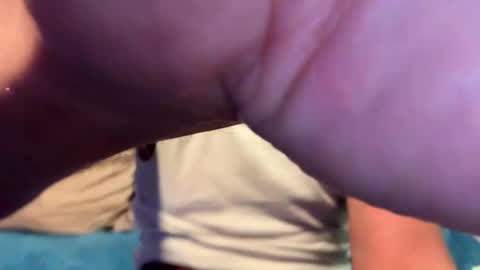 Snapshot of b00tyh0l3l0vin69 chatting on 12/15/25, 07:40 Htwnswangngape online show from 12/15/25, 07:40