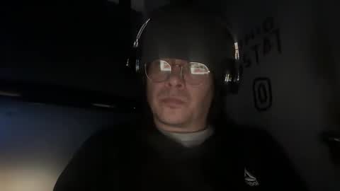 Snapshot of b1gd1k290013 chatting on 02/19/26, 07:59 b1gd1k290013 online show from 02/19/26, 07:59