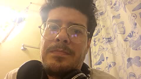 Snapshot of b1gd1k290013 chatting on 03/29/26, 10:10 b1gd1k290013 online show from 03/29/26, 10:10