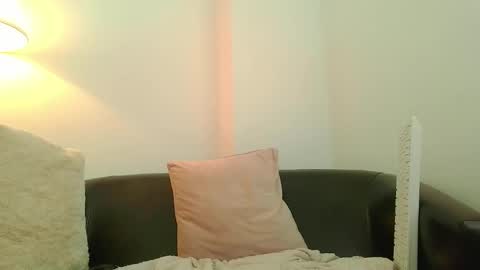 Rebecca online show from 03/05/25, 09:16