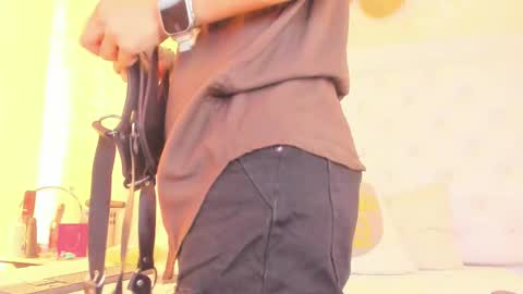 Anny online show from 02/01/26, 03:49