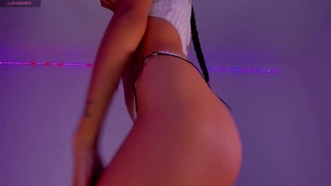 Snapshot of b_abysofy chatting on 03/14/26, 10:15 Sofia you baby online show from 03/14/26, 10:15