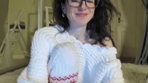 babby_jewel online show from 12/22/24, 03:22