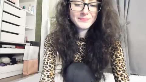 babby_jewel online show from 11/14/25, 11:31