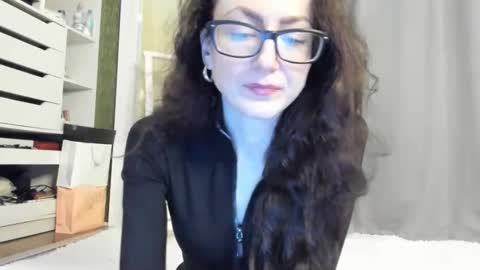 babby_jewel online show from 11/28/25, 11:13