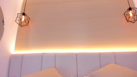 Katty  online show from 11/20/25, 07:35