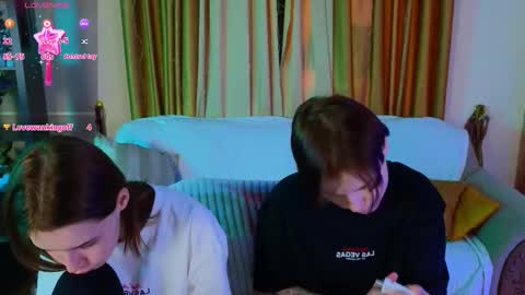 Snapshot of babees_eva chatting on 12/20/25, 11:17 Sweety Eva online show from 12/20/25, 11:17