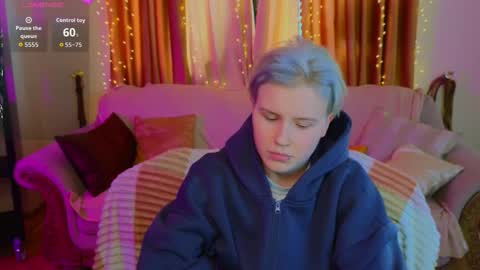 Snapshot of babees_eva chatting on 02/05/26, 11:15 Sweety Eva online show from 02/05/26, 11:15