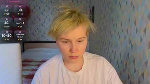 Snapshot of babees_eva chatting on 02/15/26, 03:58 Sweety Eva online show from 02/15/26, 03:58